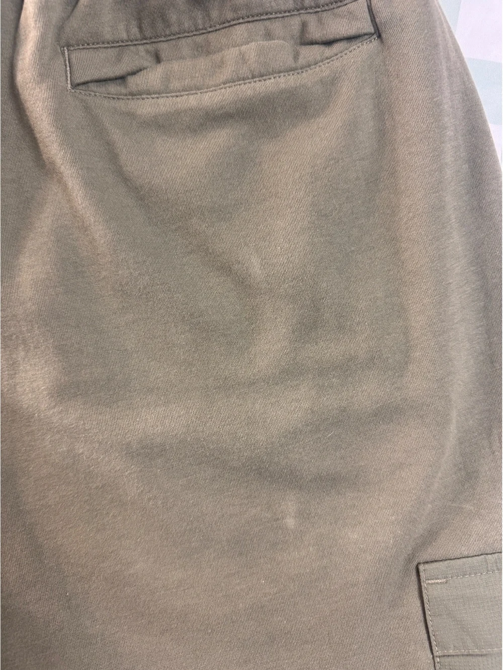 Adidas Men's Olive Green Cargo Shorts Size M